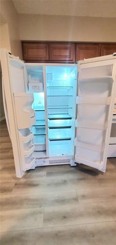 3013 NW 92nd Avenue, Coral Springs, FL 33065