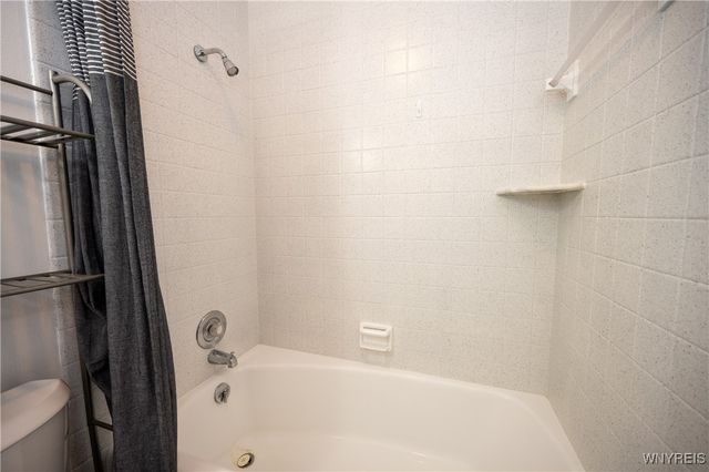 11 Georgian Lane 7, Amherst, NY 14221