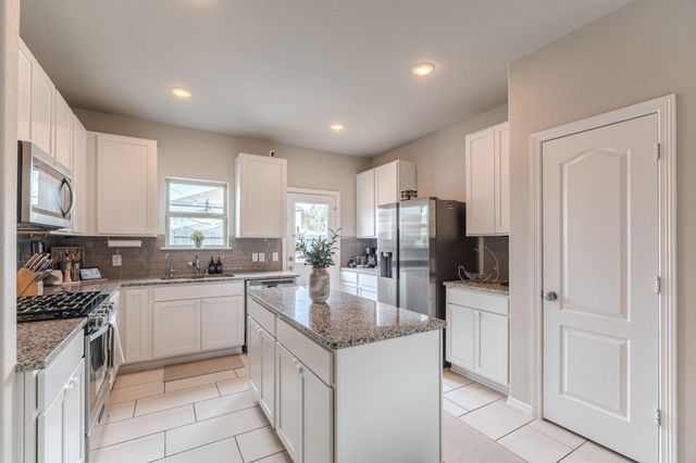 25847 Hickory Pecan Trail, Tomball, TX 77375