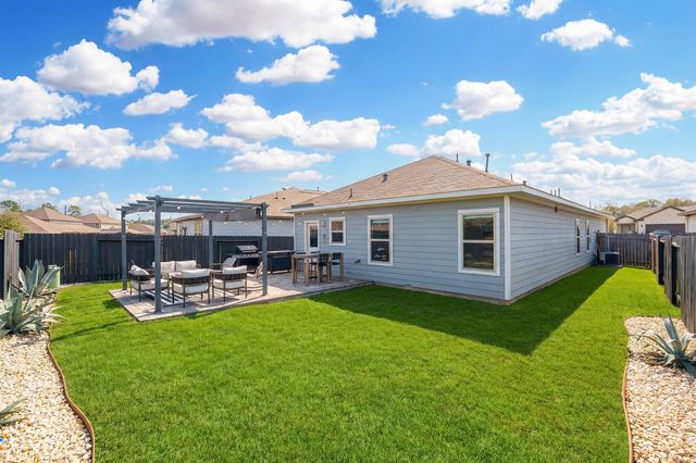 25847 Hickory Pecan Trail, Tomball, TX 77375