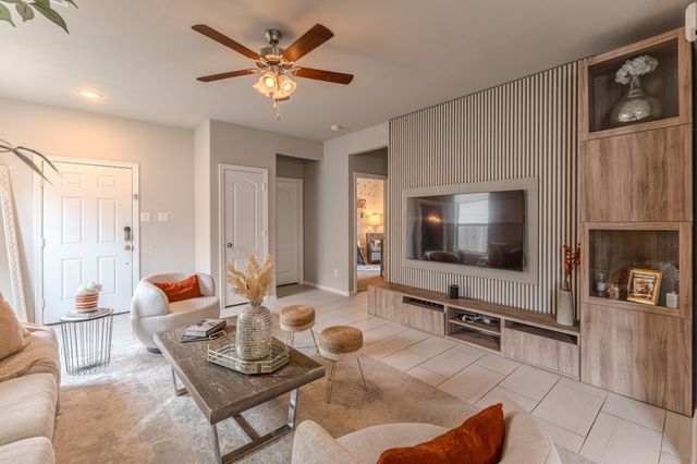 25847 Hickory Pecan Trail, Tomball, TX 77375