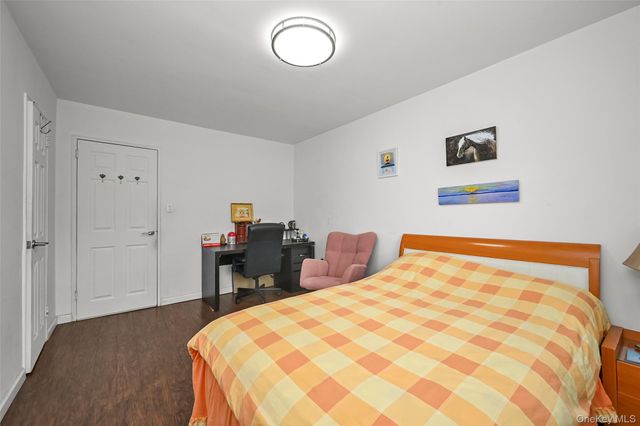 99-05 59 Ave 5C, Corona, NY 11368