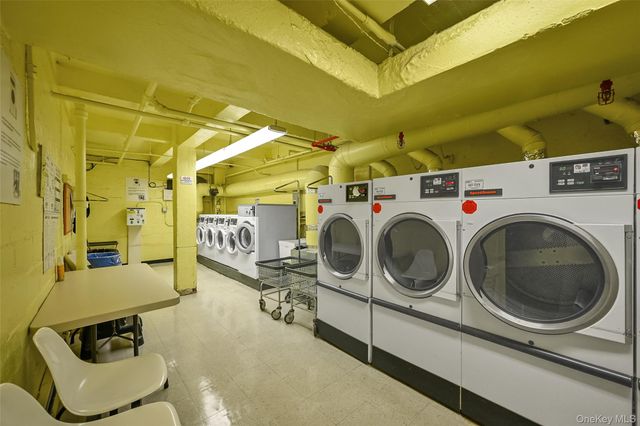 99-05 59 Ave 5C, Corona, NY 11368