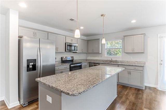 445 Grantham Court, Spartanburg, SC 29303