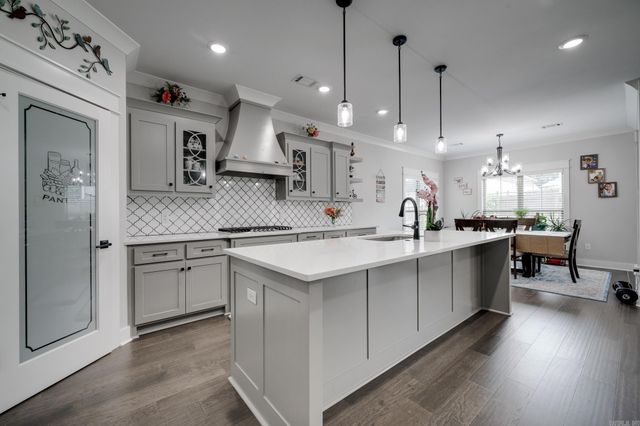 2475 Lilac Drive, Conway, AR 72034