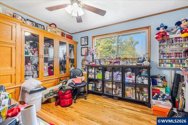 2398 Cole Rd S, Salem, OR 97306