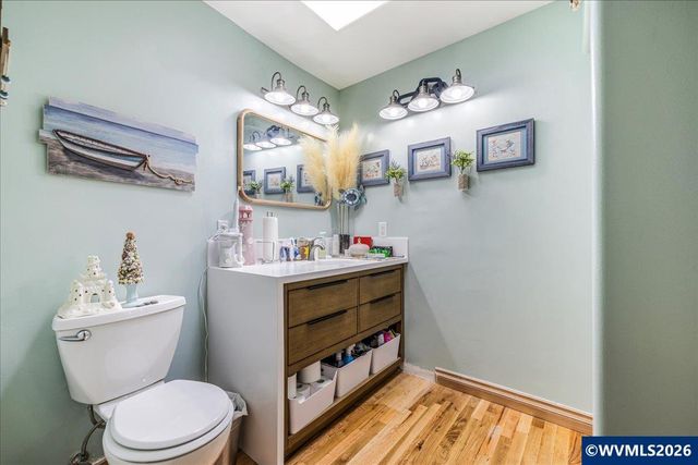 2398 Cole Rd S, Salem, OR 97306