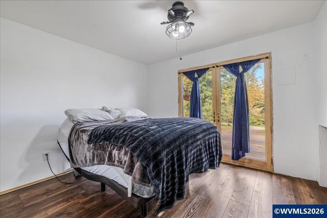 2398 Cole Rd S, Salem, OR 97306