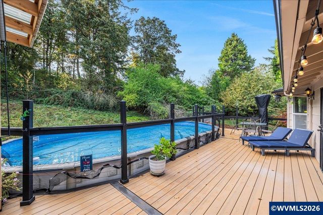 2398 Cole Rd S, Salem, OR 97306