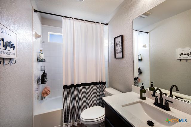 217 Frederick Drive, Georgetown, TX 78626