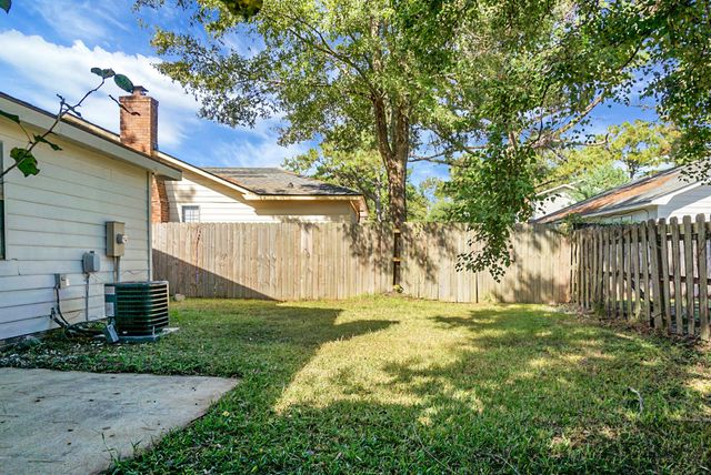 7650 Oldridge Road, North Charleston, SC 29418