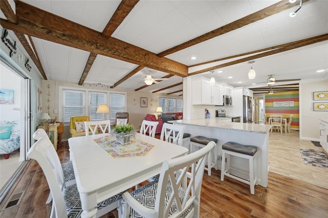 554 PARKWOOD AVENUE, North Port, FL 34287