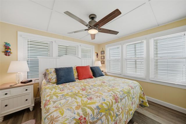 554 PARKWOOD AVENUE, North Port, FL 34287