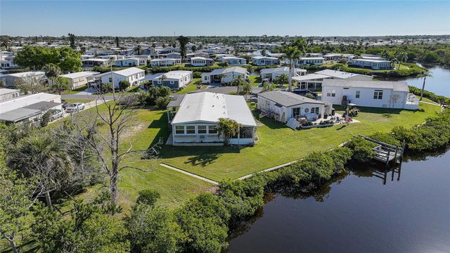 554 PARKWOOD AVENUE, North Port, FL 34287