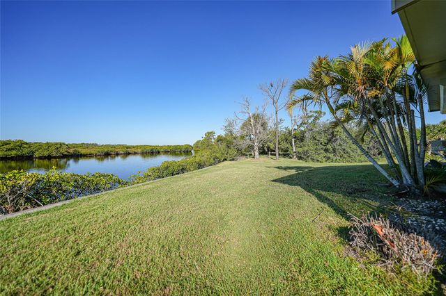 554 PARKWOOD AVENUE, North Port, FL 34287