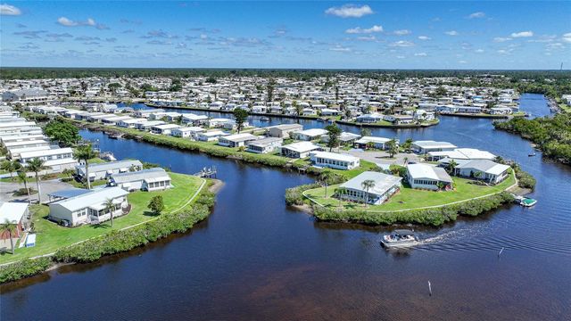 554 PARKWOOD AVENUE, North Port, FL 34287