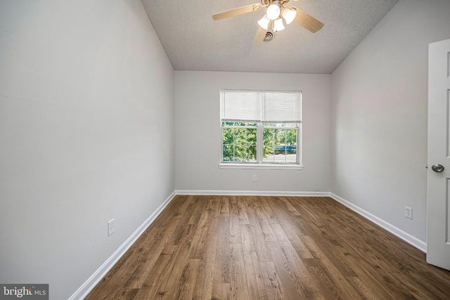 205 CLUB HOUSE RD, Fredericksburg, VA 22406