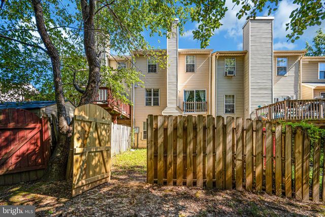 205 CLUB HOUSE RD, Fredericksburg, VA 22406