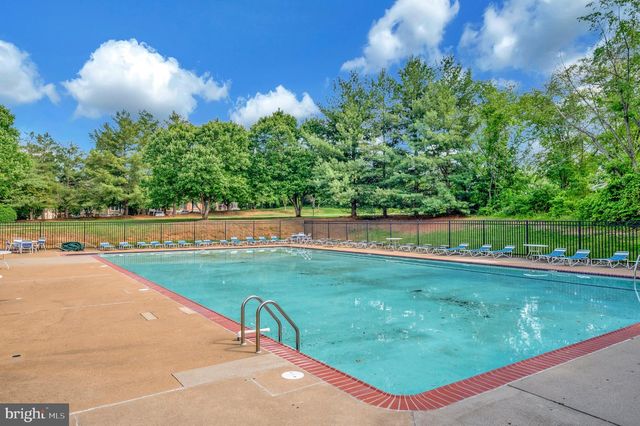 205 CLUB HOUSE RD, Fredericksburg, VA 22406