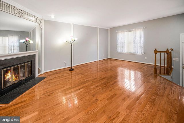 205 CLUB HOUSE RD, Fredericksburg, VA 22406