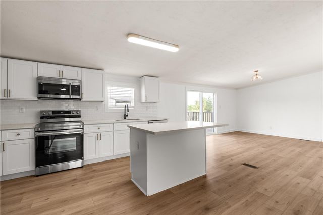 5632 Fm 1094, Sealy, TX 77474