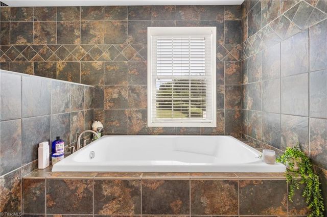 1199 Cesar Court, Graham, NC 27253