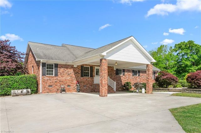 1199 Cesar Court, Graham, NC 27253