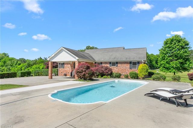 1199 Cesar Court, Graham, NC 27253