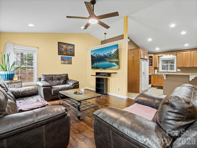 80 Pottery Terrace Trail, Flat Rock, NC 28731