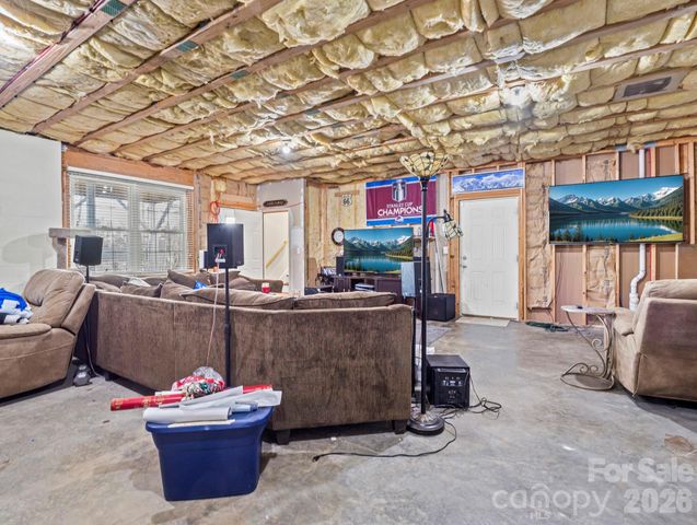 80 Pottery Terrace Trail, Flat Rock, NC 28731