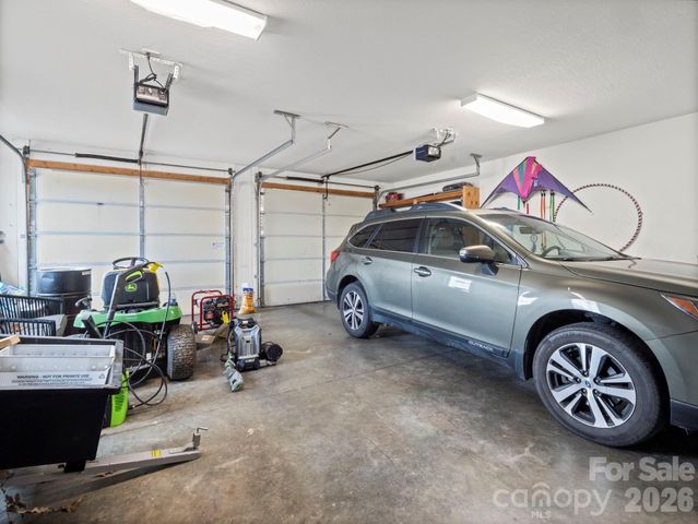 80 Pottery Terrace Trail, Flat Rock, NC 28731