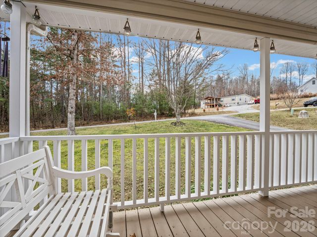 80 Pottery Terrace Trail, Flat Rock, NC 28731