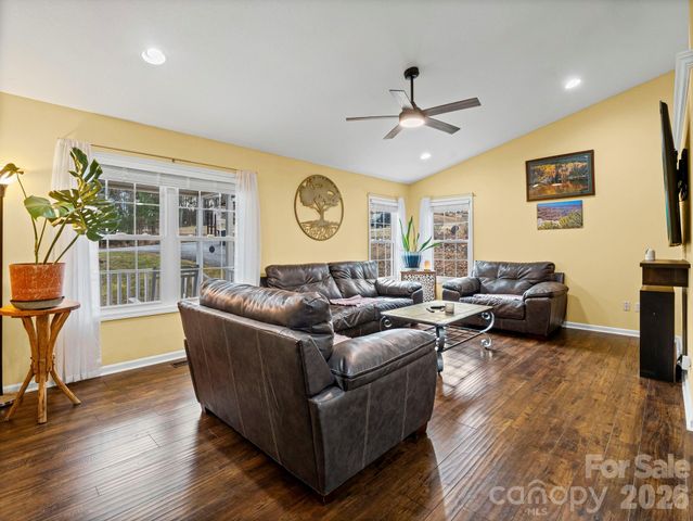 80 Pottery Terrace Trail, Flat Rock, NC 28731