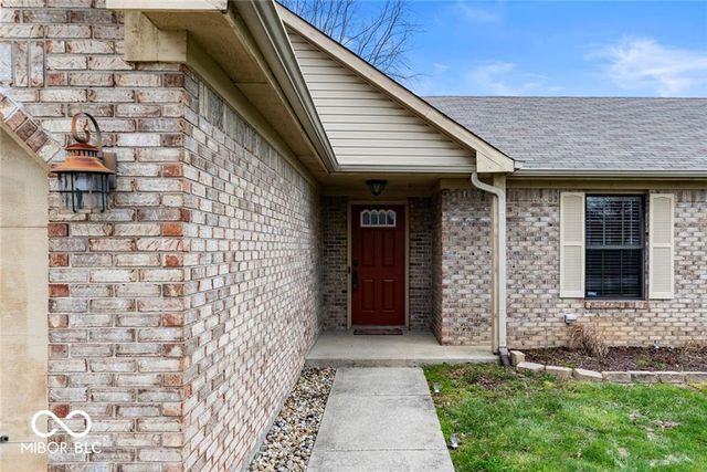 6026 Cheri Circle, Indianapolis, IN 46237