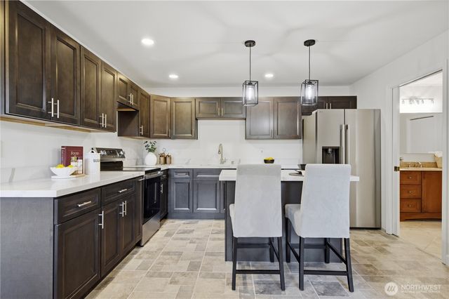 5521 James Avenue SE, Auburn, WA 98092