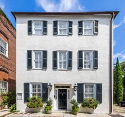 8 & 8 1/2 Elliott St., Charleston, SC 29401