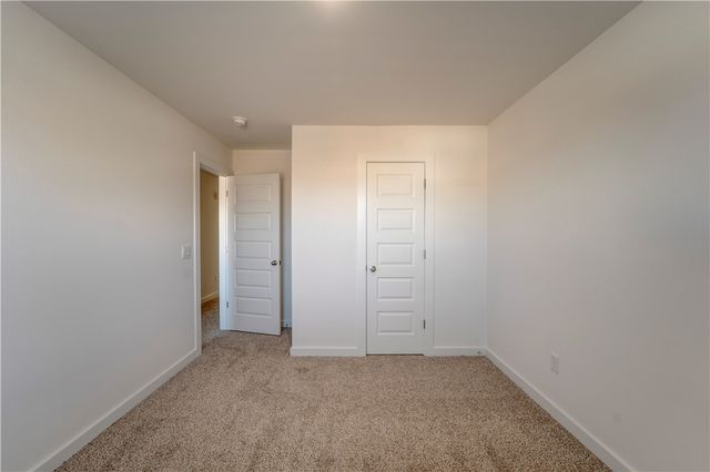 139 S Maroon Avenue, Fayetteville, AR 72704