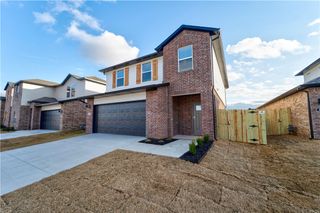 139 S Maroon Avenue, Fayetteville, AR 72704