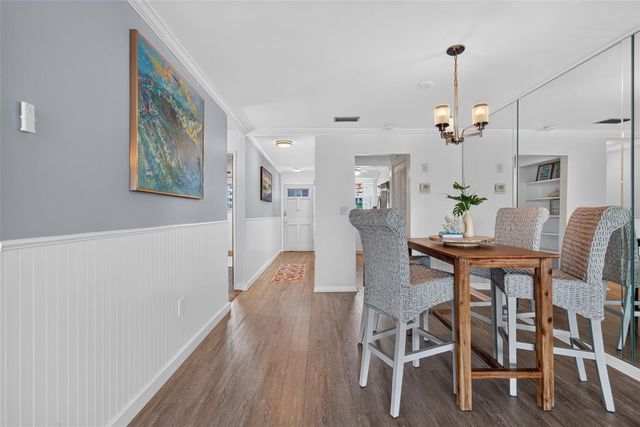 6025 SHORE BOULEVARD S 304, Gulfport, FL 33707