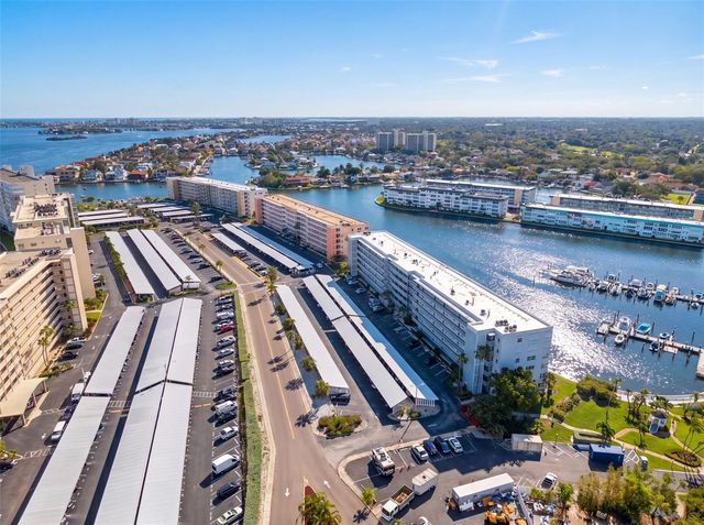 6025 SHORE BOULEVARD S 304, Gulfport, FL 33707