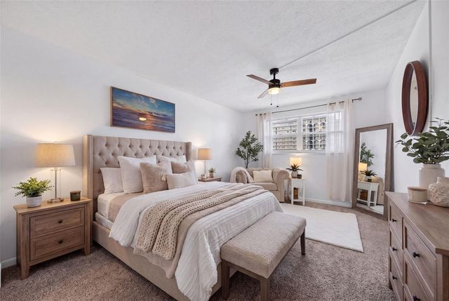 6025 SHORE BOULEVARD S 304, Gulfport, FL 33707