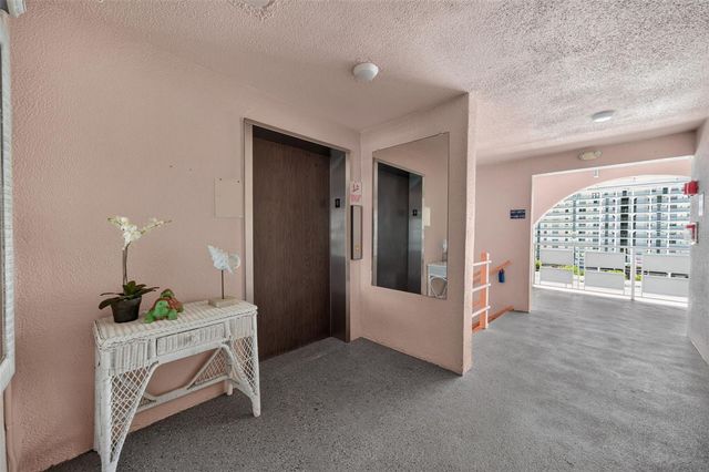 6025 SHORE BOULEVARD S 304, Gulfport, FL 33707