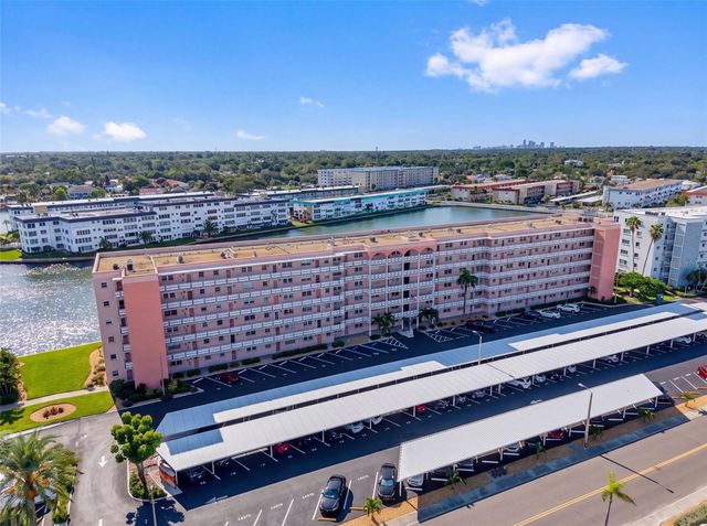 6025 SHORE BOULEVARD S 304, Gulfport, FL 33707