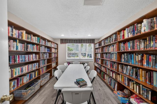 6025 SHORE BOULEVARD S 304, Gulfport, FL 33707
