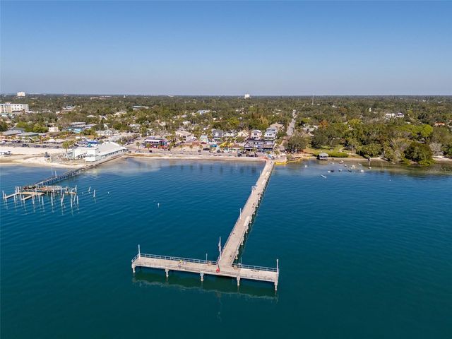 6025 SHORE BOULEVARD S 304, Gulfport, FL 33707