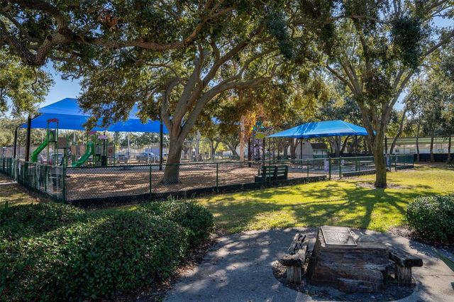 6025 SHORE BOULEVARD S 304, Gulfport, FL 33707