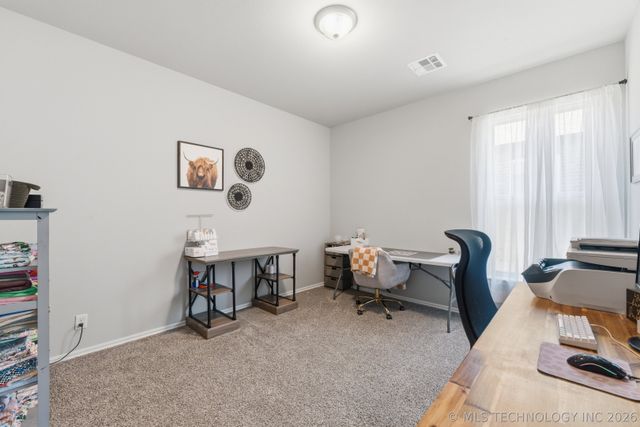 5310 S Andros Avenue, Sand Springs, OK 74063