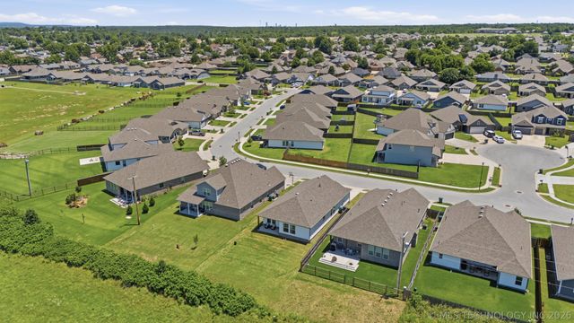 5310 S Andros Avenue, Sand Springs, OK 74063