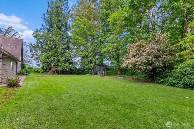 3650 E Badger Road, Everson, WA 98247