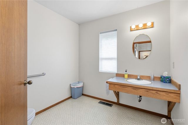 3650 E Badger Road, Everson, WA 98247